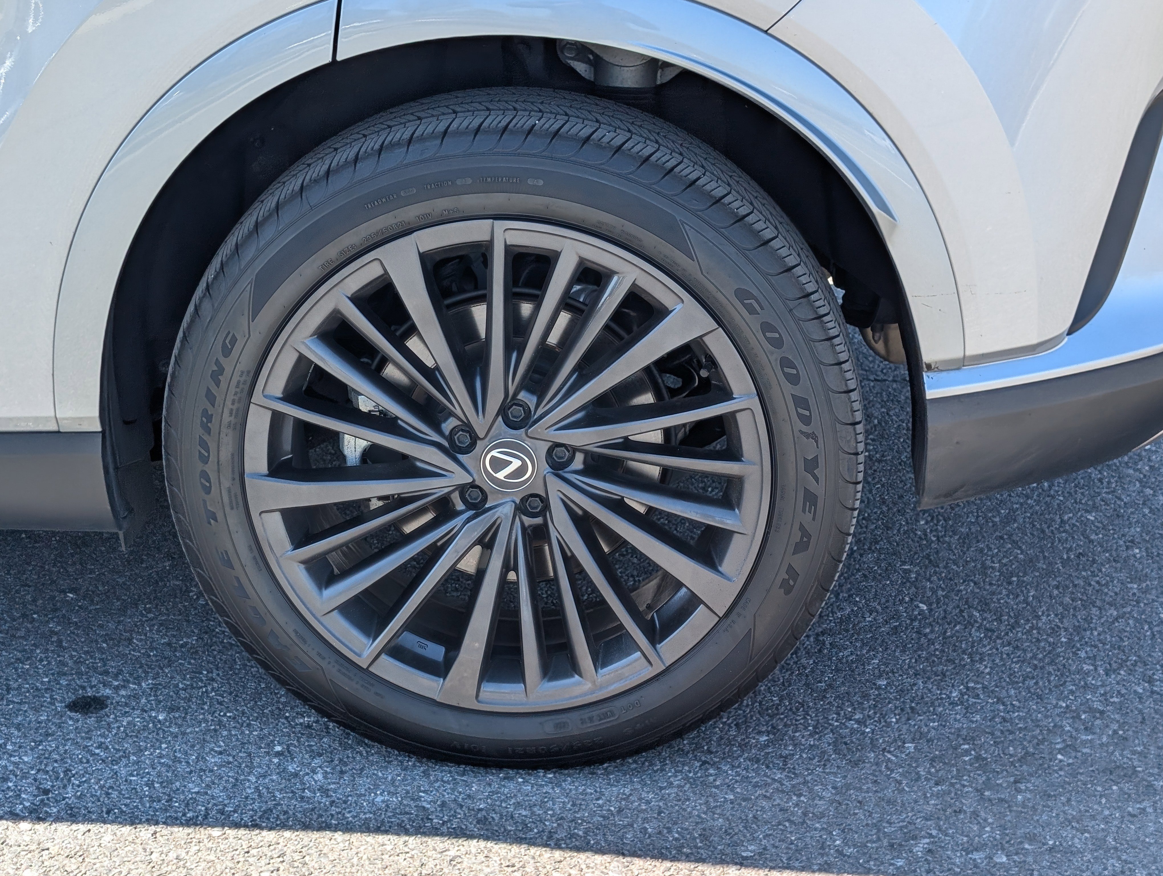 Used 2025 Lexus RX 350 Premium image 10