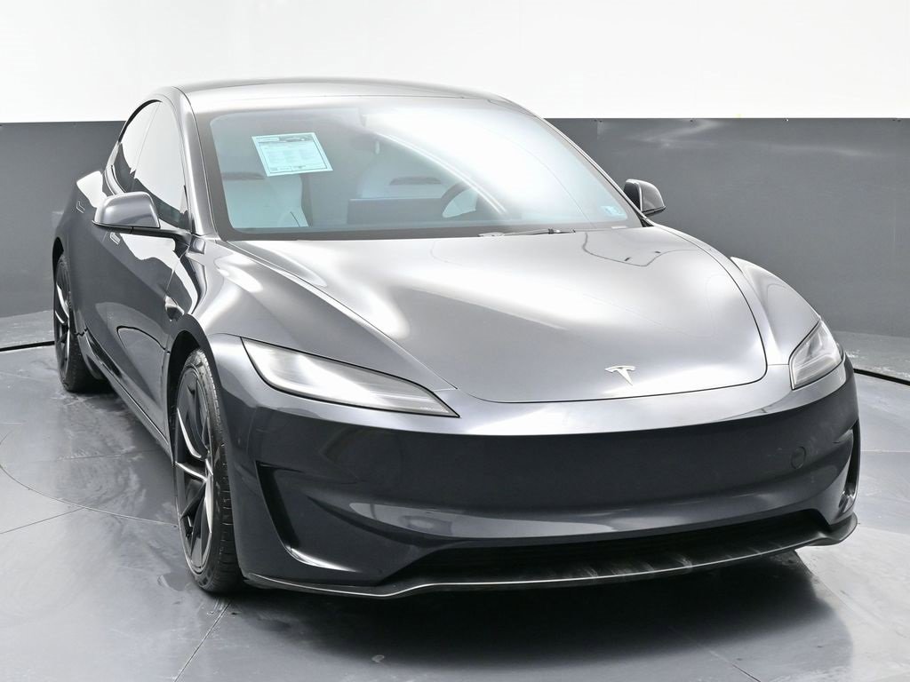 Used 2024 Tesla Model 3 Performance image 3
