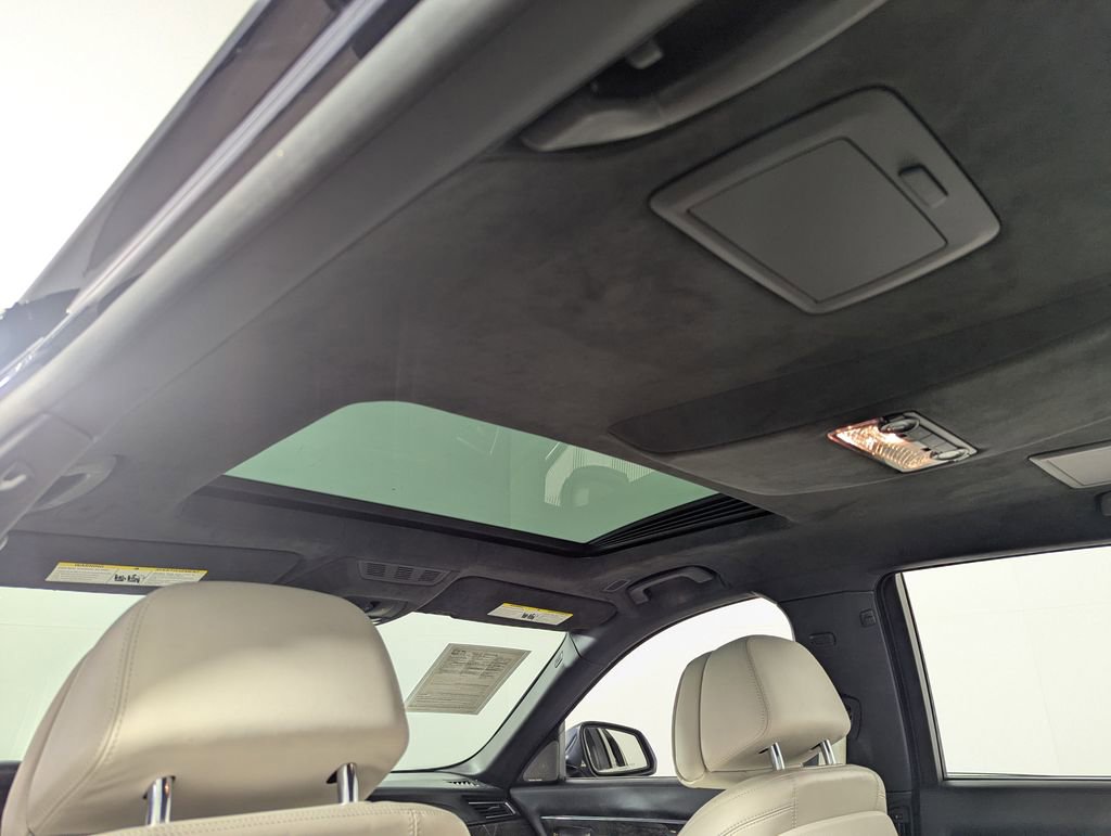 Used 2015 BMW 750Li RWD image 13