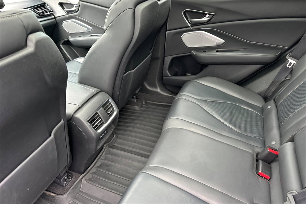 Certified 2023 Acura RDX w/ Technology Package image 9