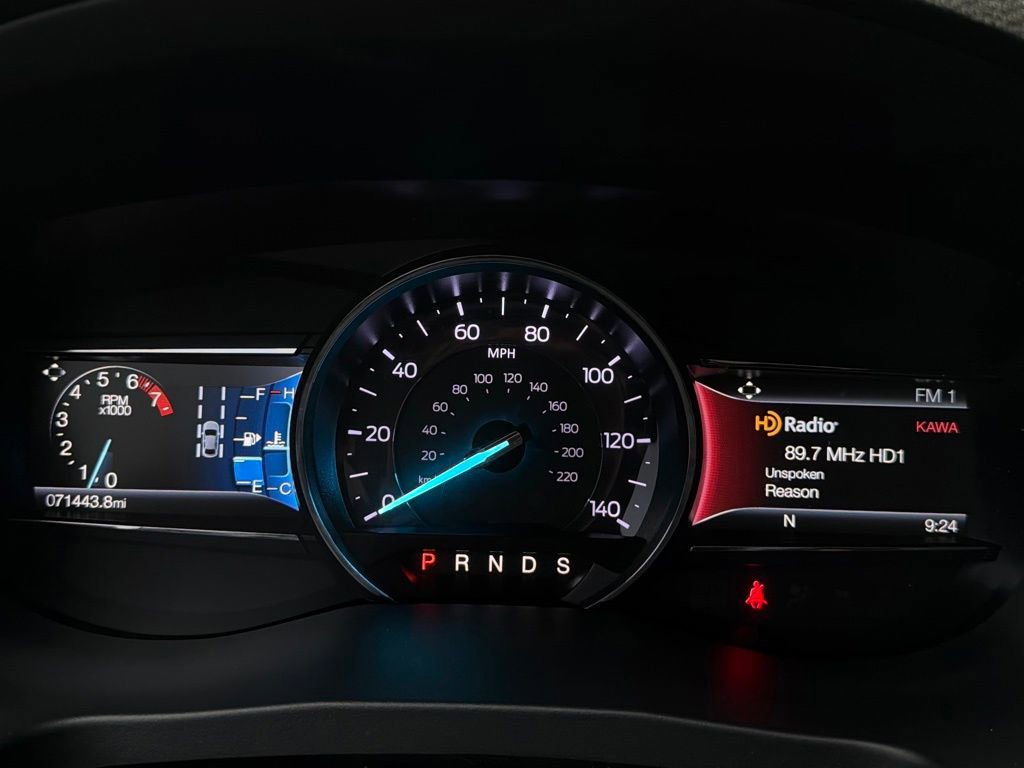 Used 2018 Ford Explorer Sport w/ Ford Safe & Smart Package AWD/4WD image 15