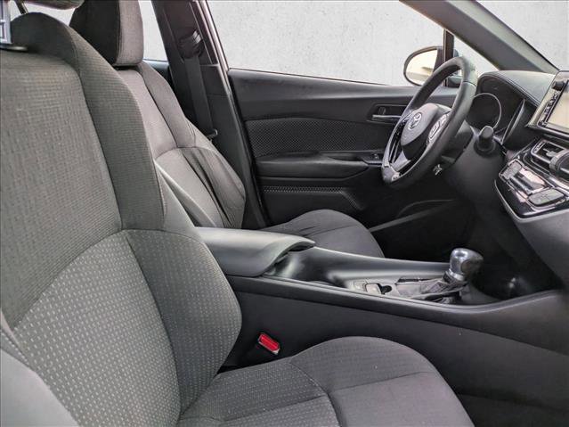 Used 2018 Toyota C-HR XLE image 19