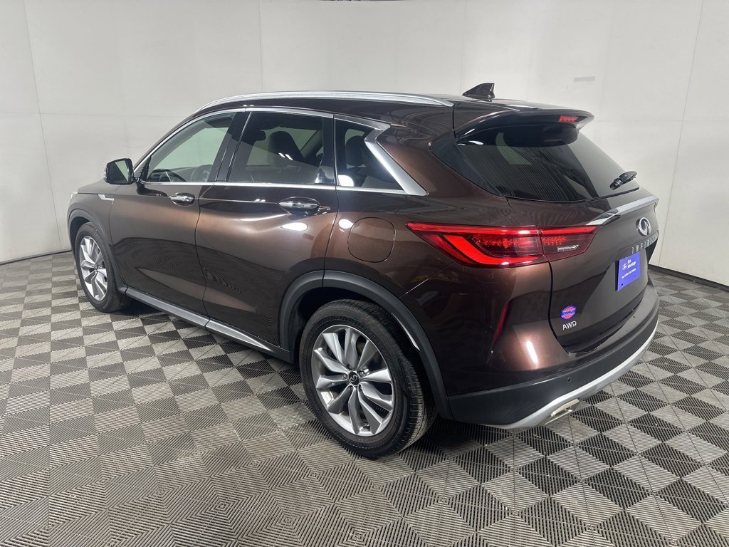 Used 2020 INFINITI QX50 Essential image 7