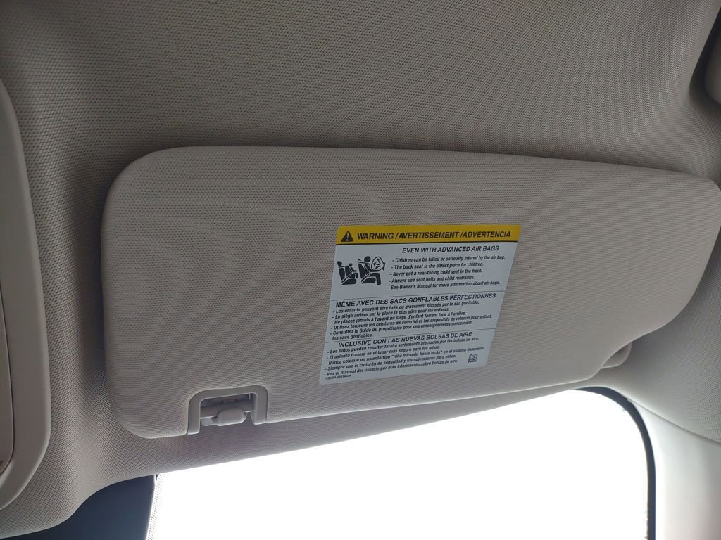 Used 2020 Ford Explorer Limited w/ Class III Trailer Tow Package image 12