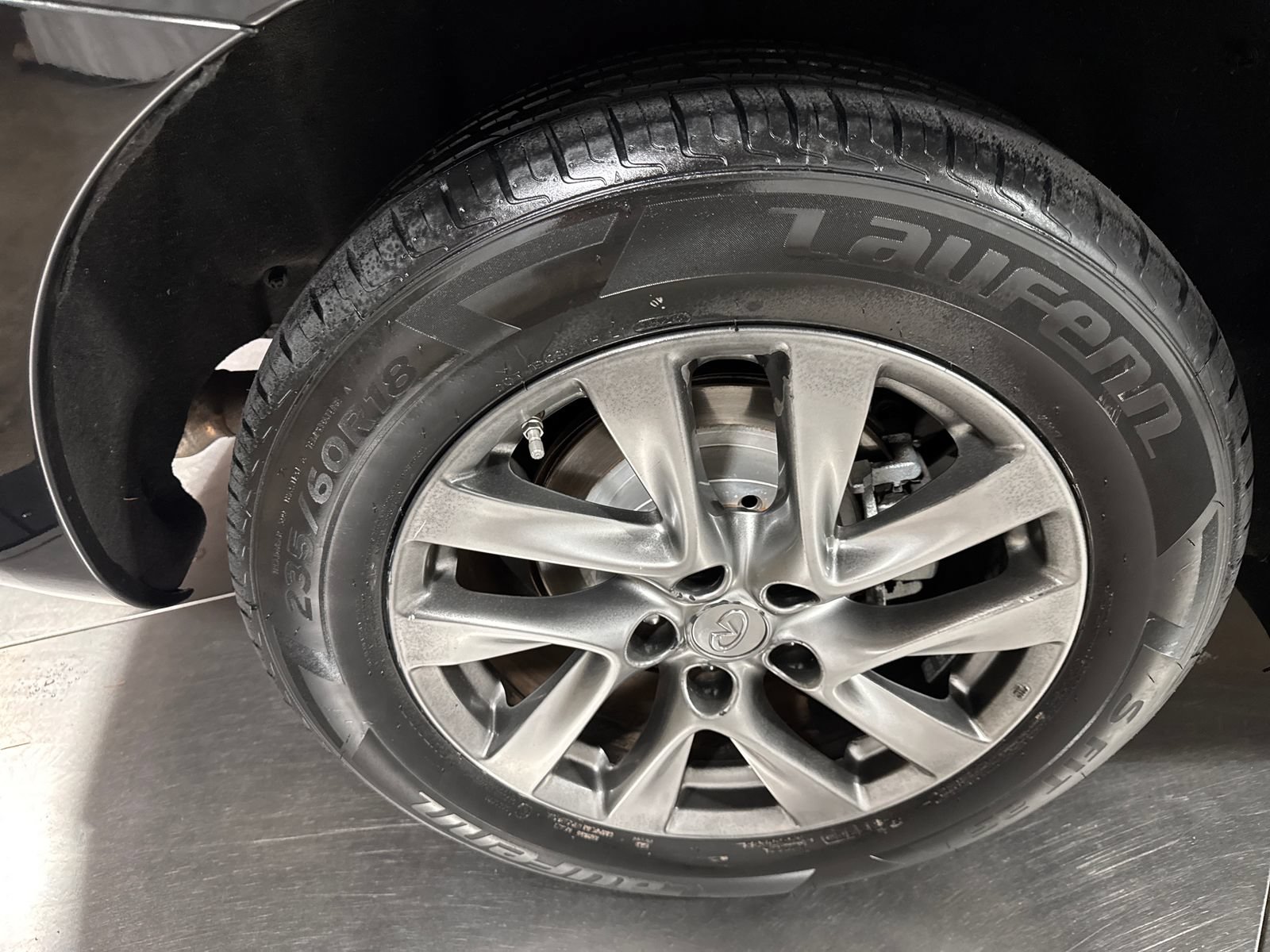 Used 2014 INFINITI QX60 Luxe w/ Premium Package AWD/4WD image 13