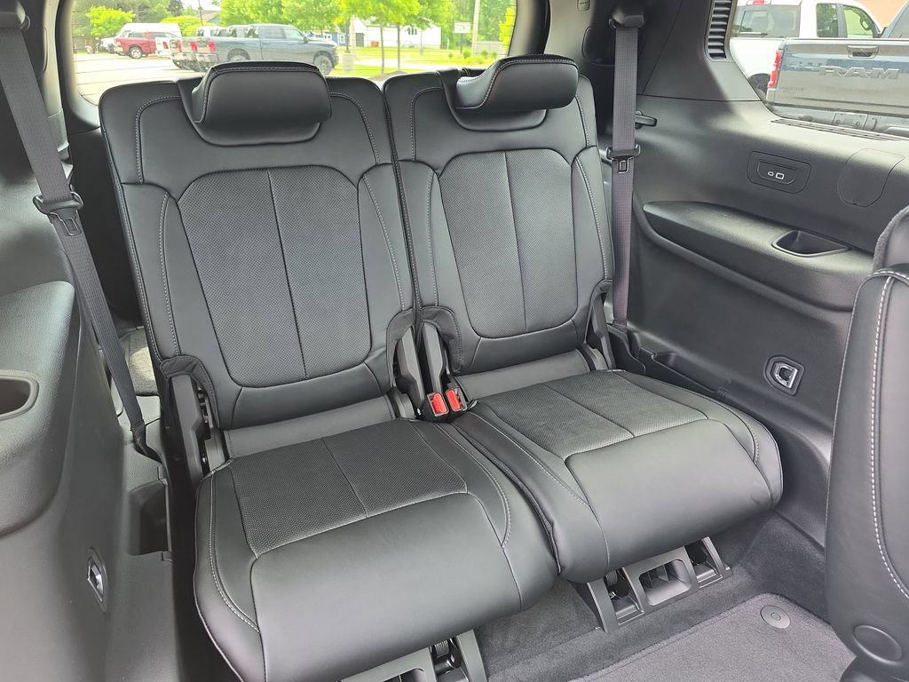 New 2026 Jeep Grand Cherokee L Limited AWD/4WD image 12