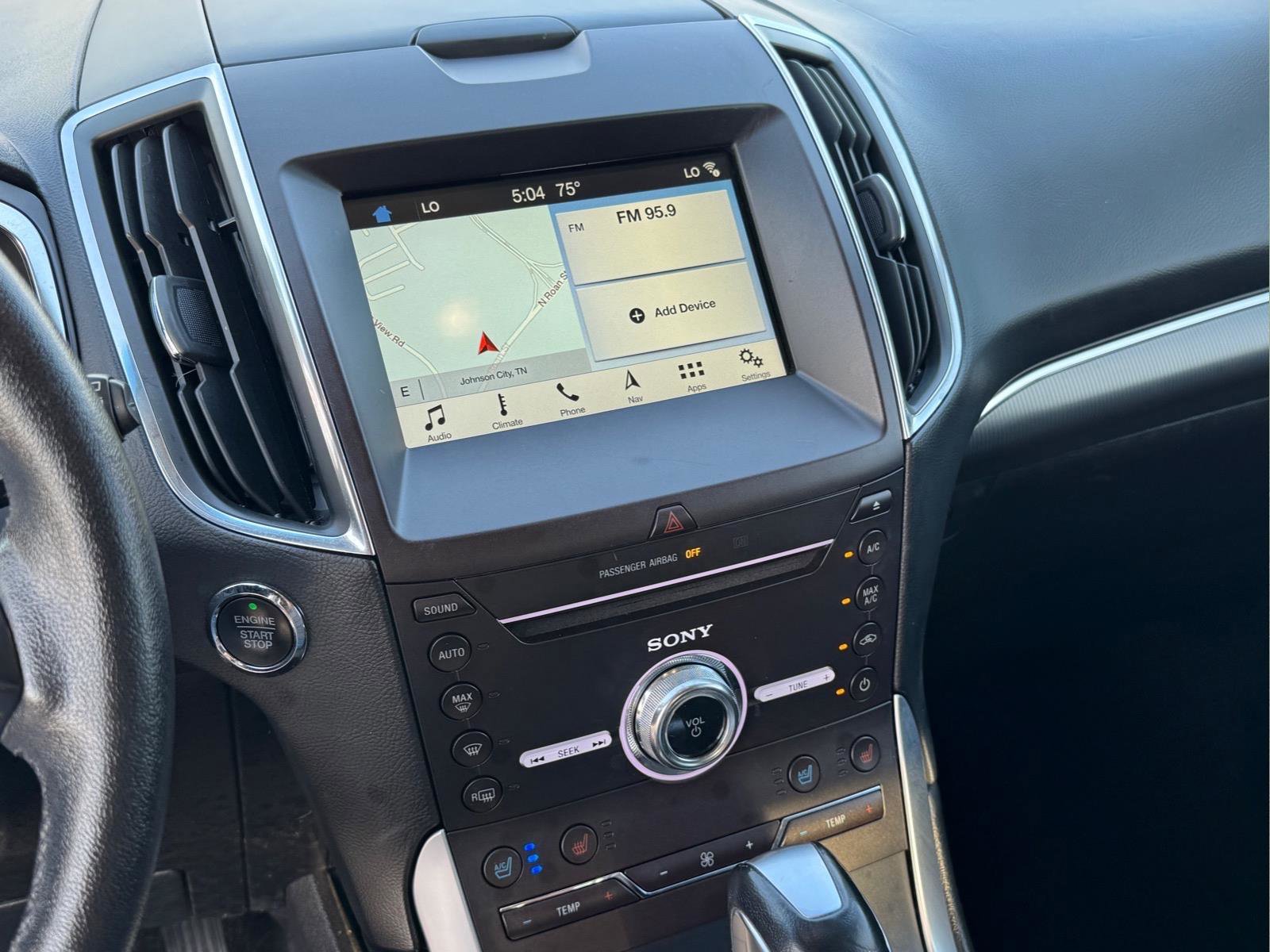 Used 2018 Ford Edge Titanium w/ Equipment Group 301A image 24