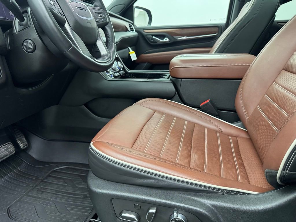 Used 2023 GMC Yukon Denali Ultimate AWD/4WD image 20