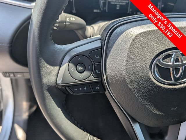 Used 2025 Toyota Corolla Cross XLE AWD/4WD image 16