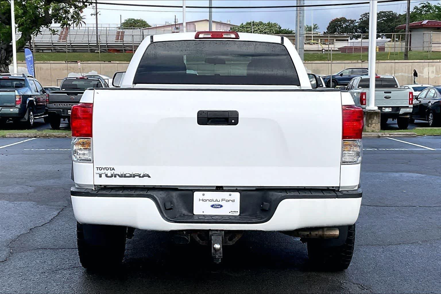 Used 2013 Toyota Tundra 2WD Double Cab w/ Tow Pkg image 5