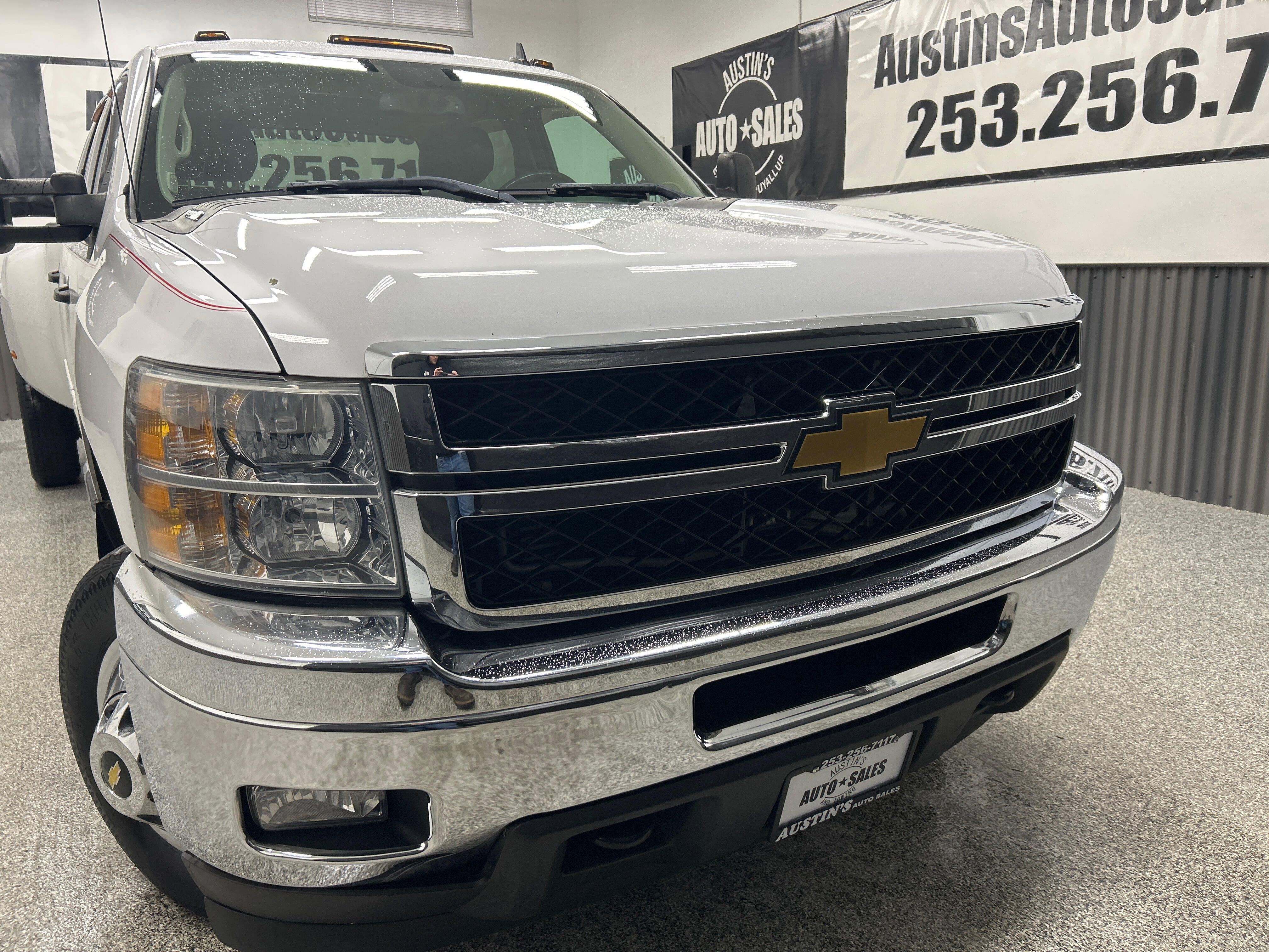 Used 2012 Chevrolet Silverado 3500 LT w/ Interior Plus Package image 2
