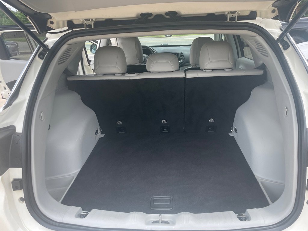 Used 2020 Jeep Compass Limited image 16