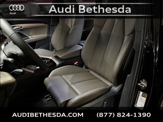 New 2025 Audi Q5 Prestige image 21