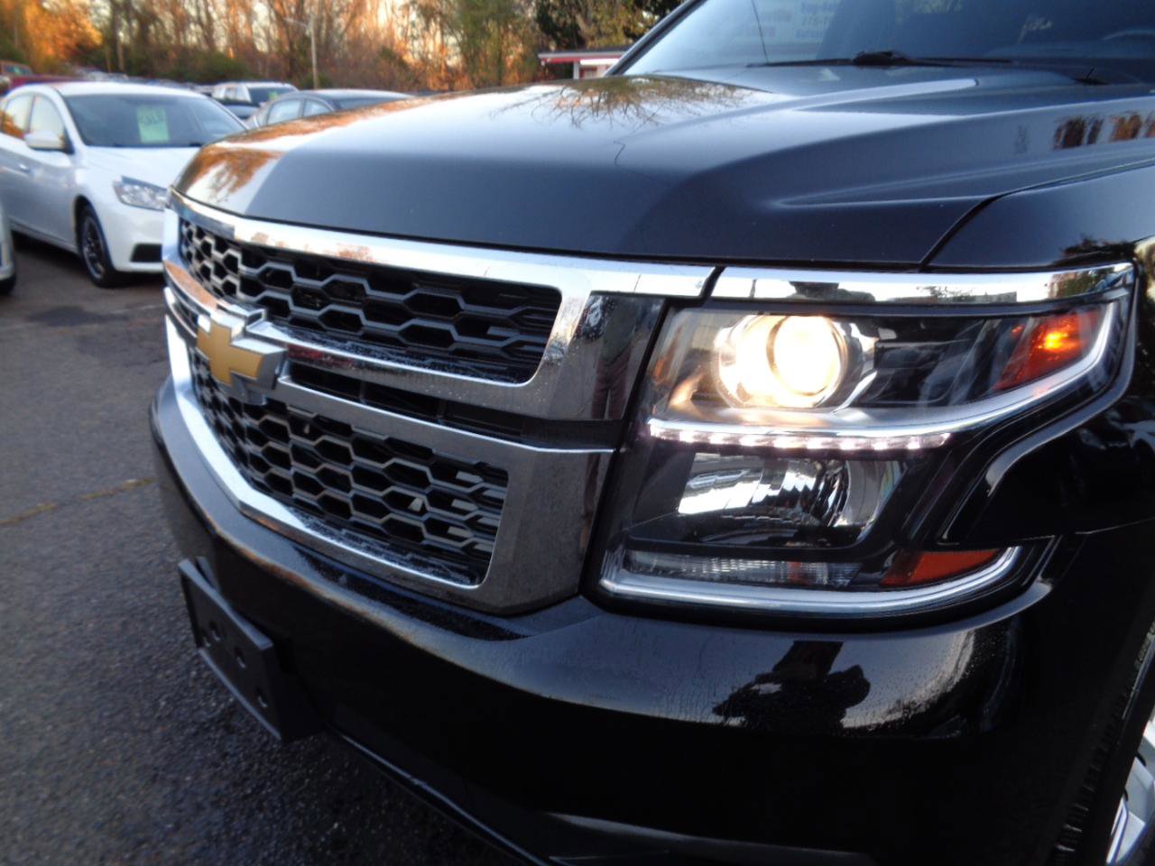 Used 2019 Chevrolet Tahoe LT image 9