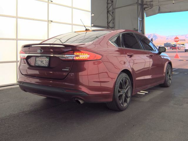 Used 2018 Ford Fusion SE w/ Equipment Group 201A FWD image 3