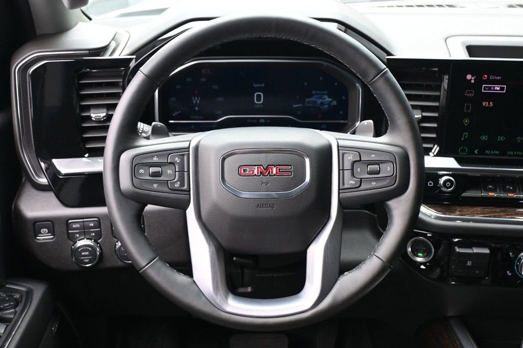 Used 2025 GMC Sierra 1500 Elevation w/ Elevation Premium Package image 13