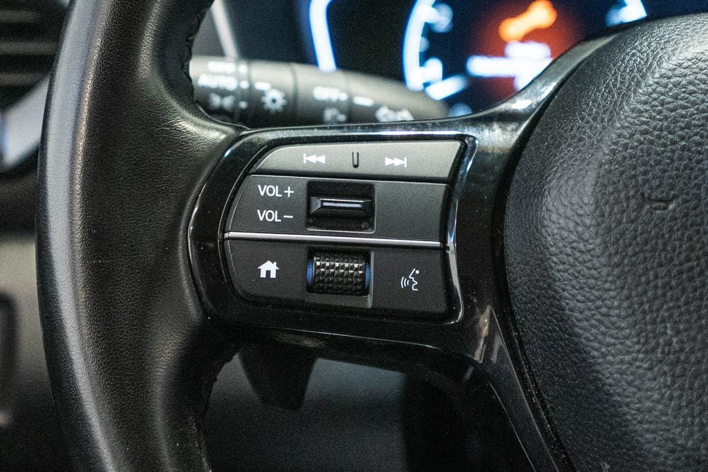 Used 2024 Honda Pilot EX-L image 18