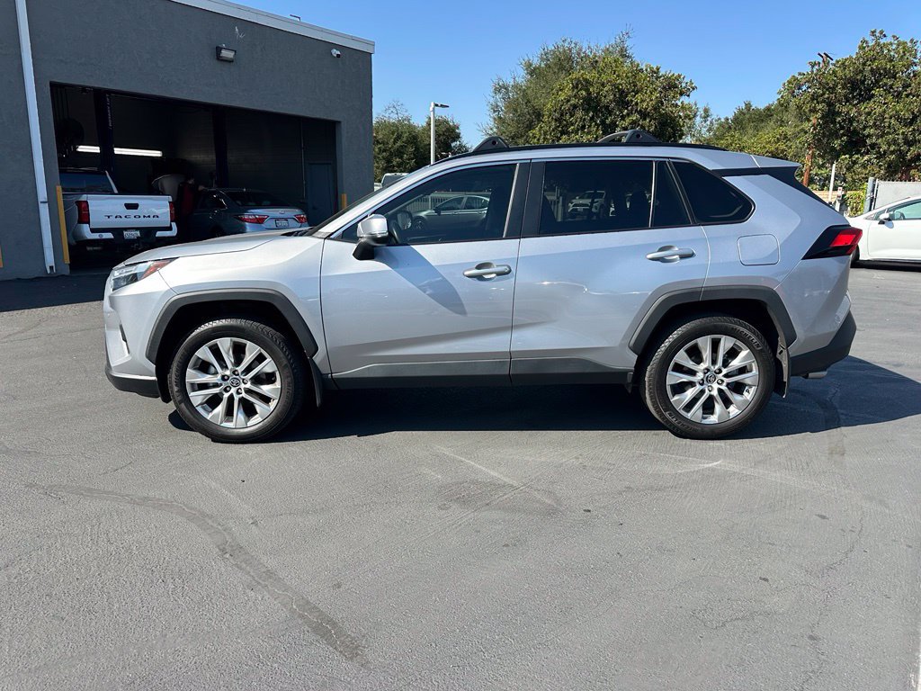 Used 2025 Toyota RAV4 XLE Premium w/ Weather Package FWD image 2
