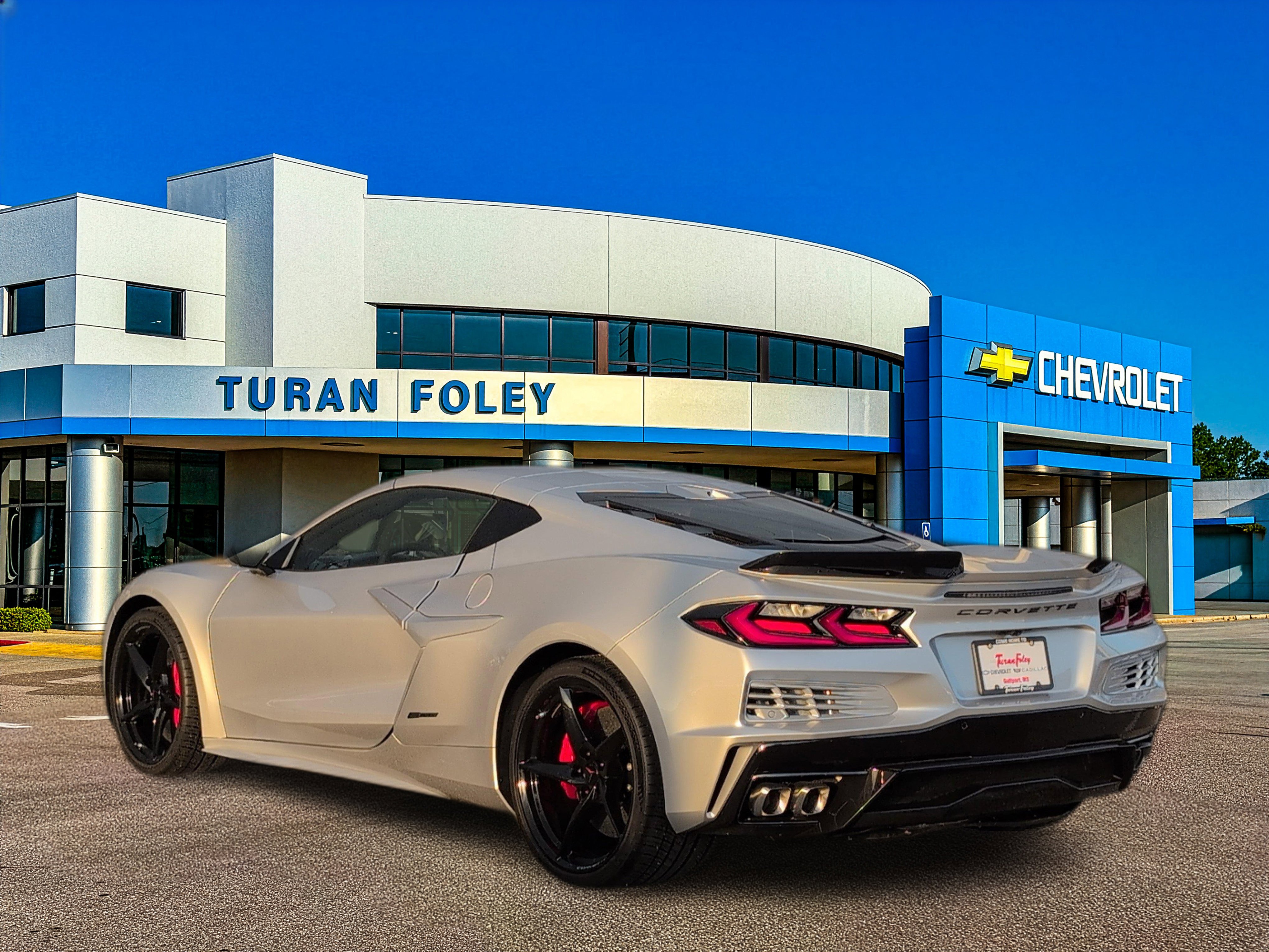 New 2026 Chevrolet Corvette E-Ray image 3