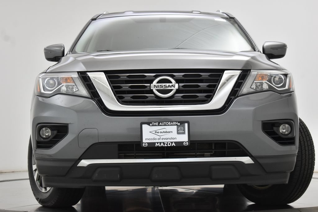 Used 2017 Nissan Pathfinder SV AWD/4WD image 5