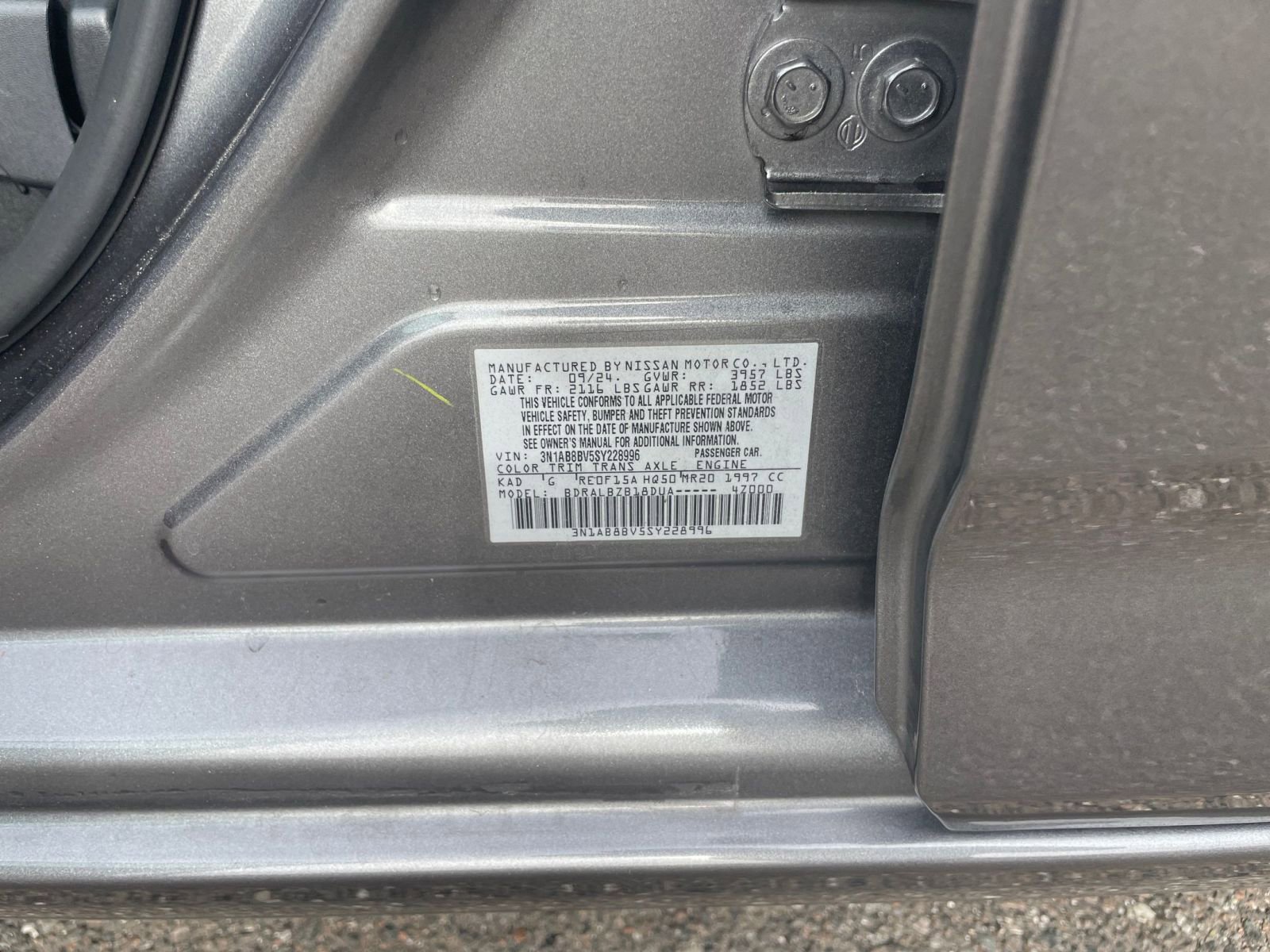 Used 2025 Nissan Sentra S image 27