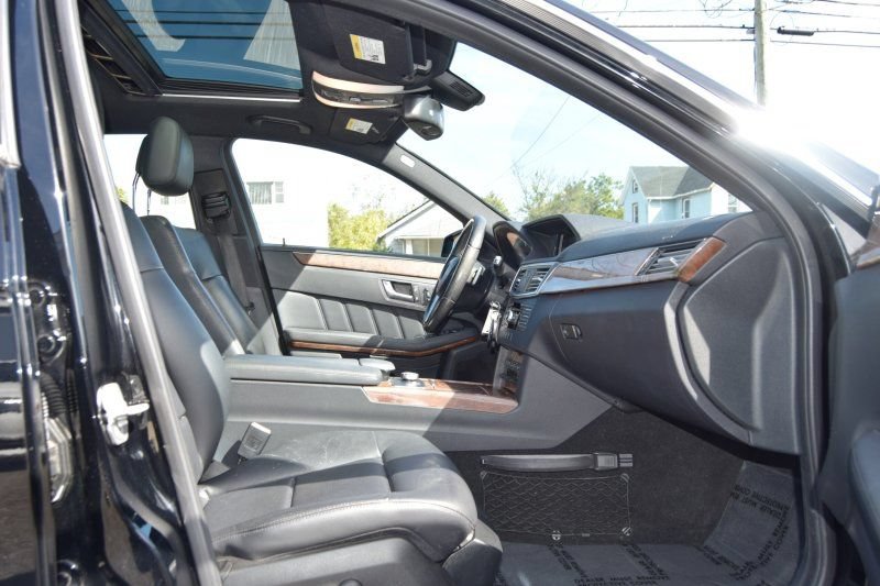 Used 2013 Mercedes-Benz E 350 4MATIC Sedan image 22
