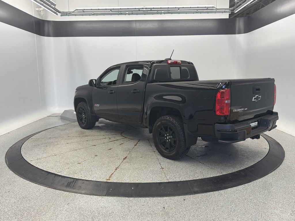 Used 2020 Chevrolet Colorado Z71 w/ Z71 Midnight Edition AWD/4WD image 3