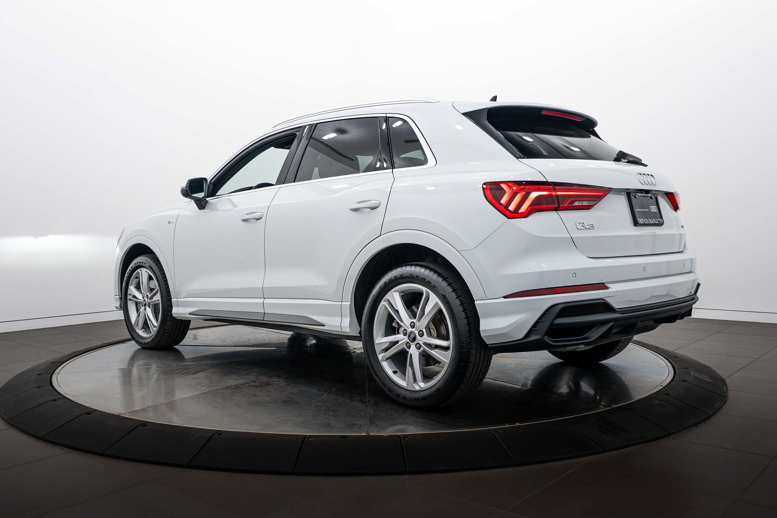Certified 2024 Audi Q3 2.0T Premium Plus w/ Premium Plus Package AWD/4WD image 5