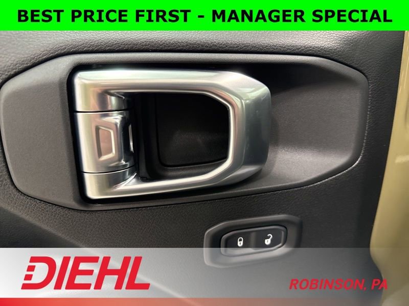 New 2026 Jeep Gladiator Sport AWD/4WD image 19