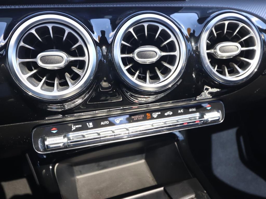 Used 2020 Mercedes-Benz A 220 image 20
