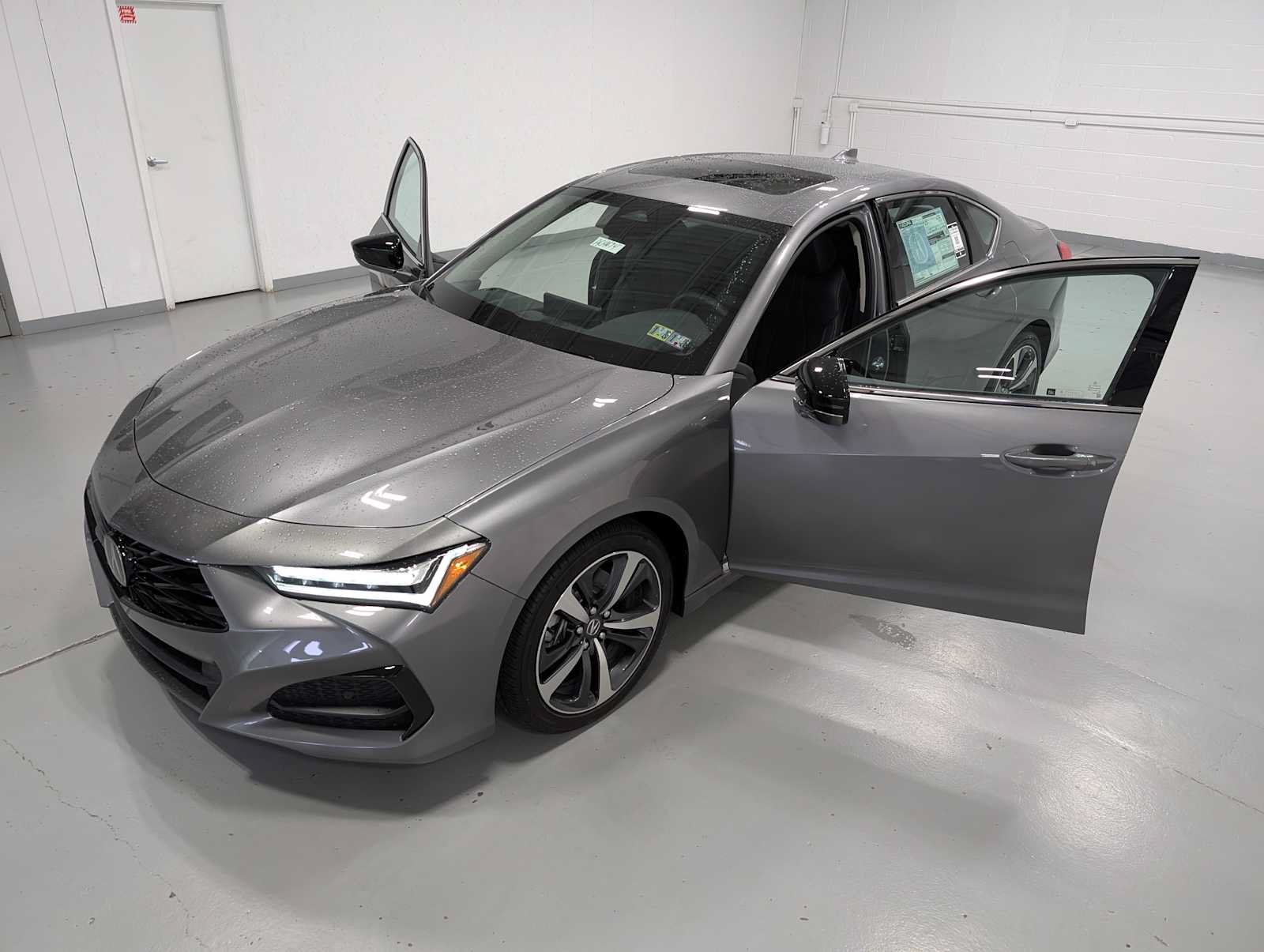 Used 2025 Acura TLX w/ Technology Package FWD image 14