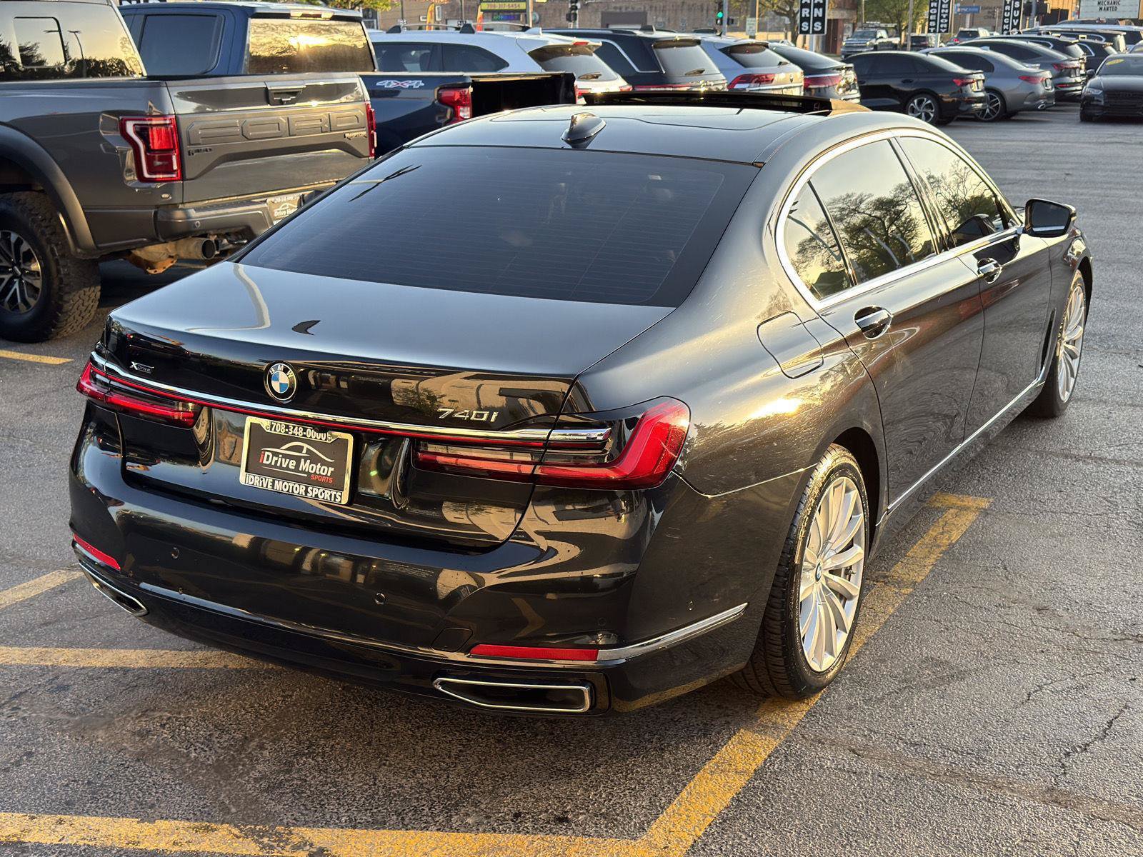 Used 2022 BMW 740i xDrive w/ Premium Package AWD/4WD image 9