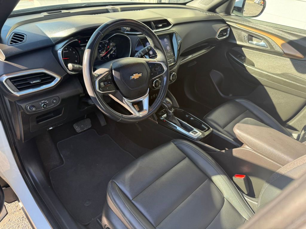 Used 2021 Chevrolet TrailBlazer ACTIV w/ Sun and Liftgate Package image 14