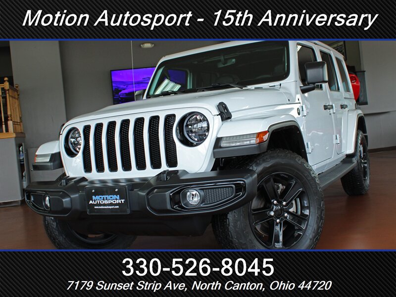 Used 2023 Jeep Wrangler Unlimited Sahara AWD/4WD image 59