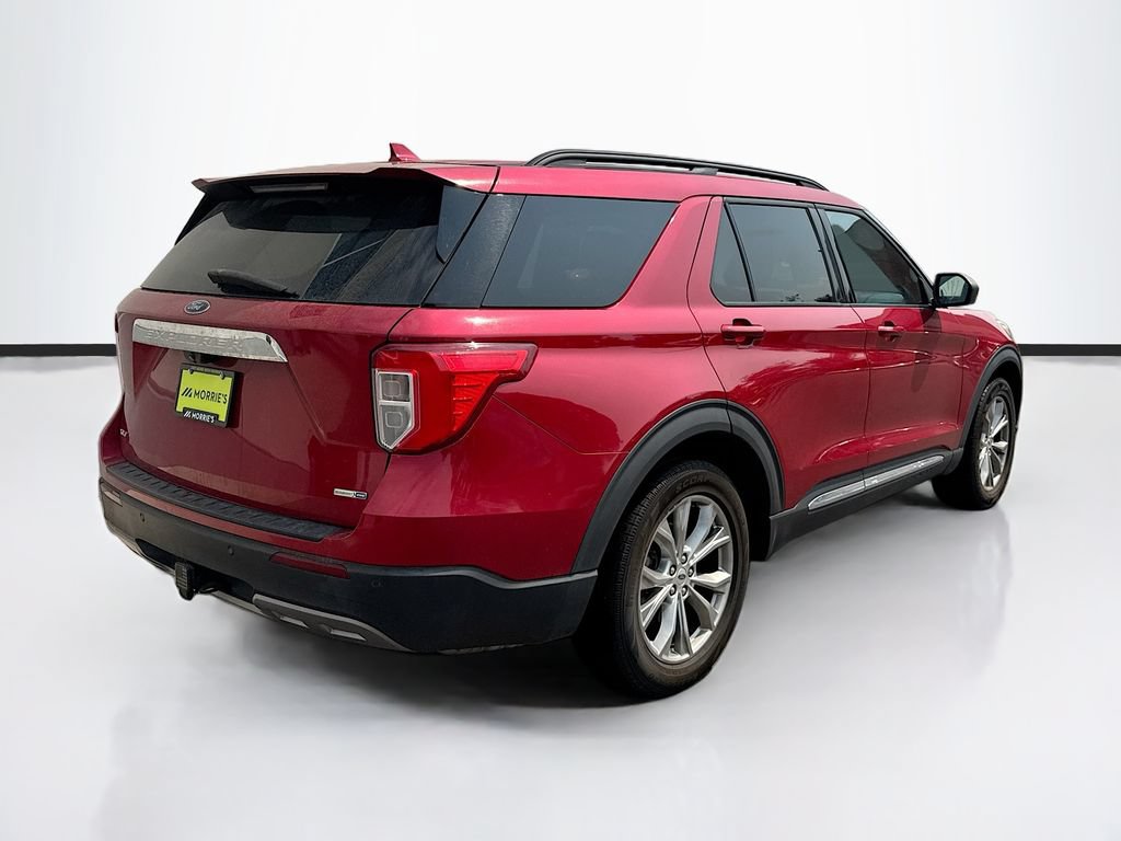 Used 2020 Ford Explorer XLT w/ Equipment Group 202A AWD/4WD image 5