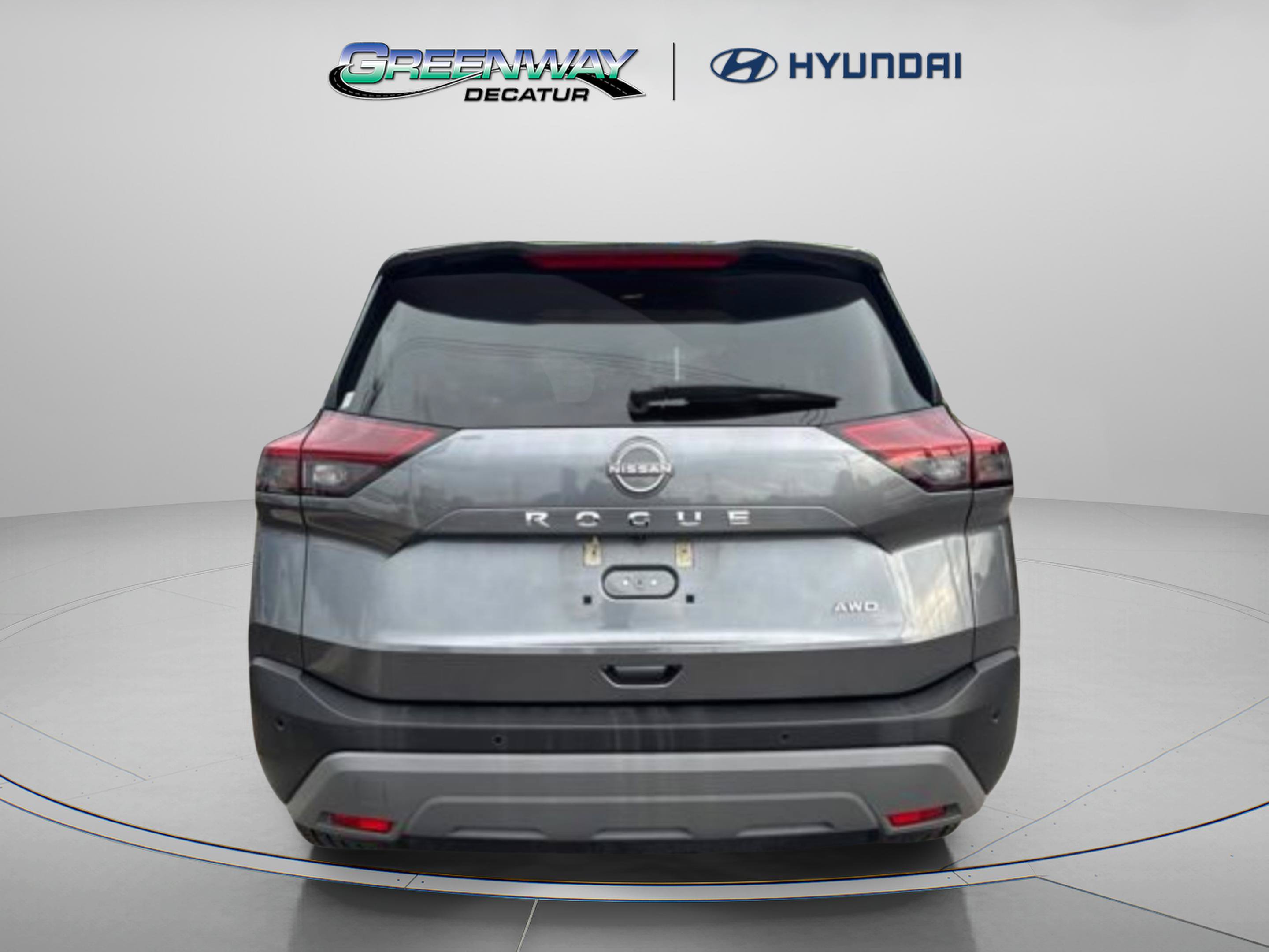 Used 2023 Nissan Rogue S AWD/4WD image 6