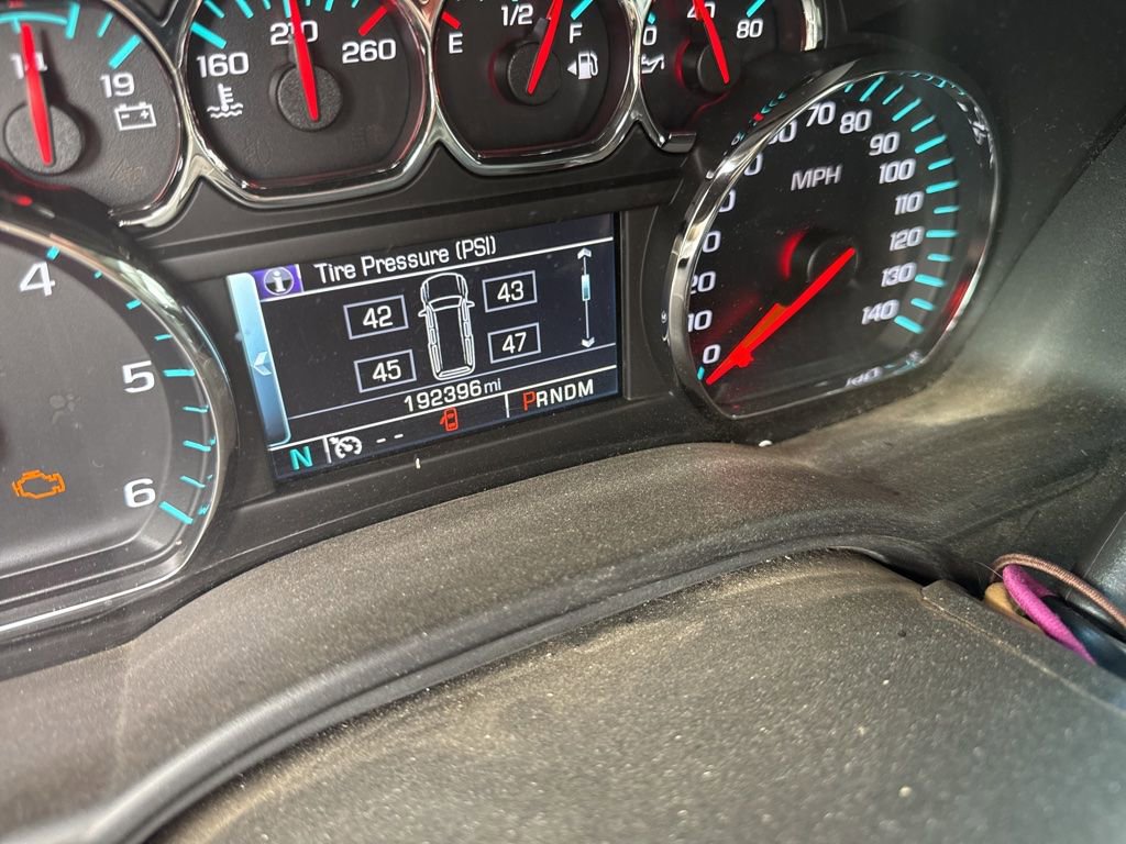 Used 2015 Chevrolet Suburban LT AWD/4WD image 7