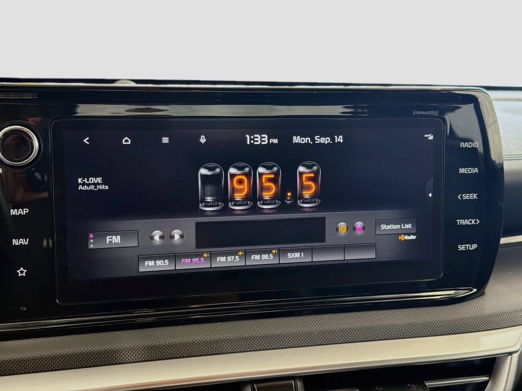 Used 2022 Kia K5 GT-Line FWD image 16