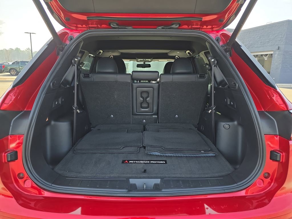 Used 2022 Mitsubishi Outlander SEL image 15