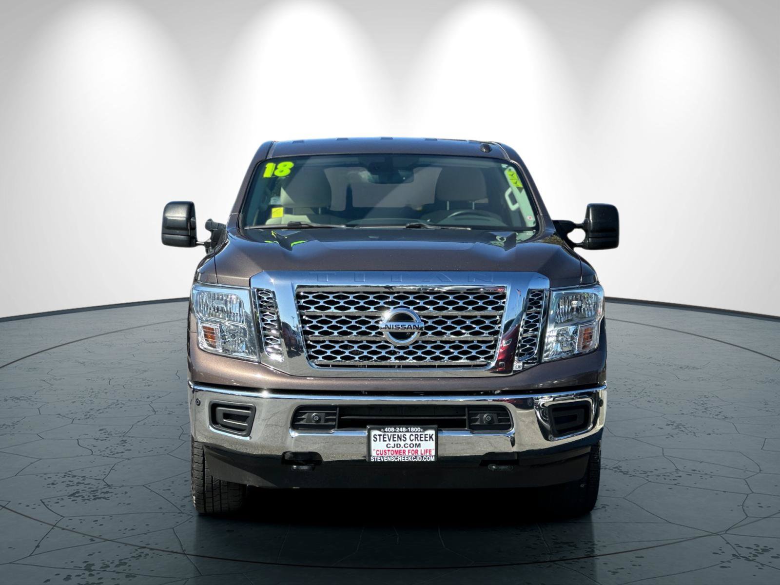 Used 2018 Nissan Titan SV w/ SV Convenience Package AWD/4WD image 9