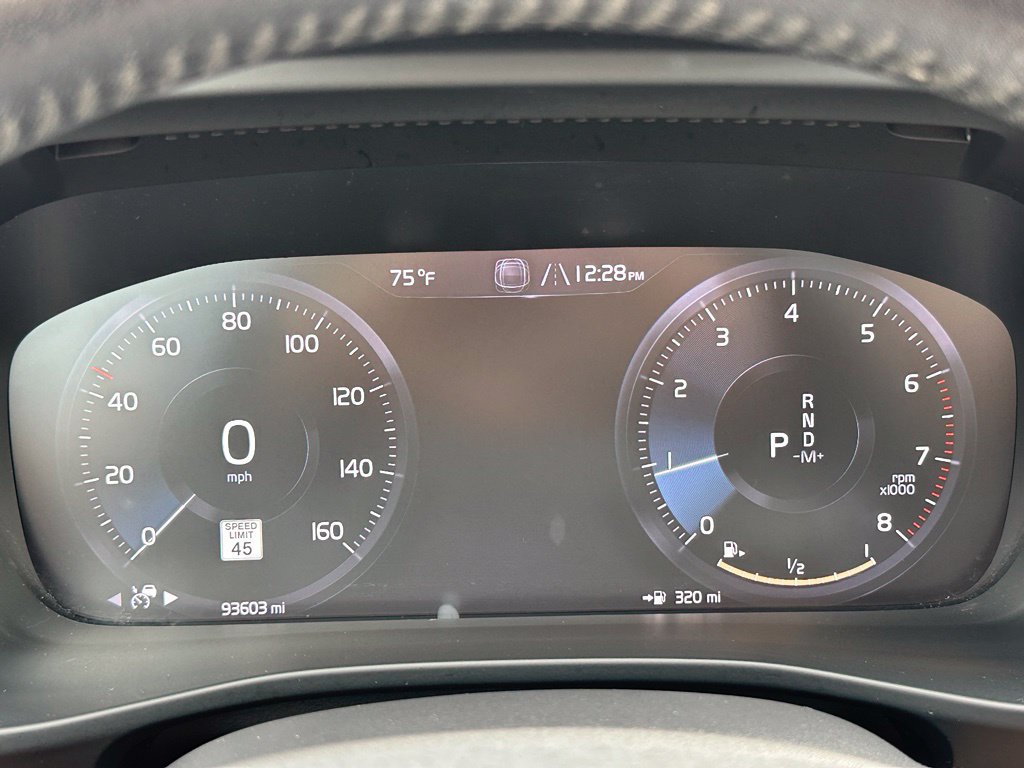 Used 2019 Volvo XC40 T5 Momentum AWD/4WD image 18
