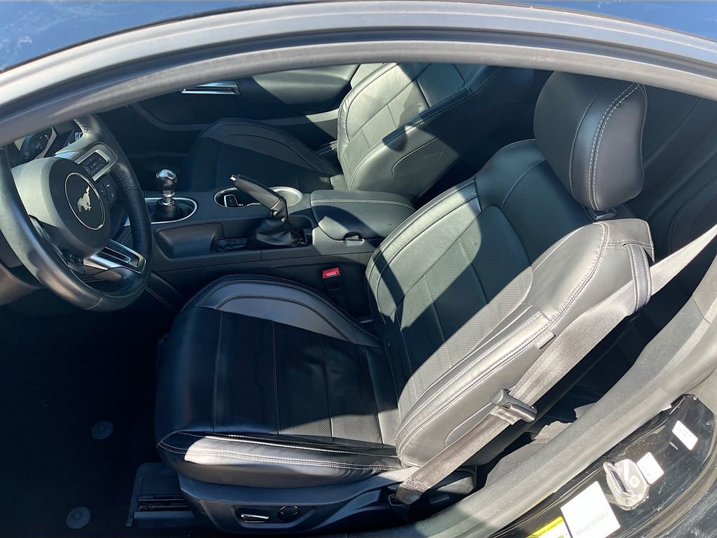 Used 2019 Ford Mustang GT Premium w/ Equipment Group 401A RWD image 22