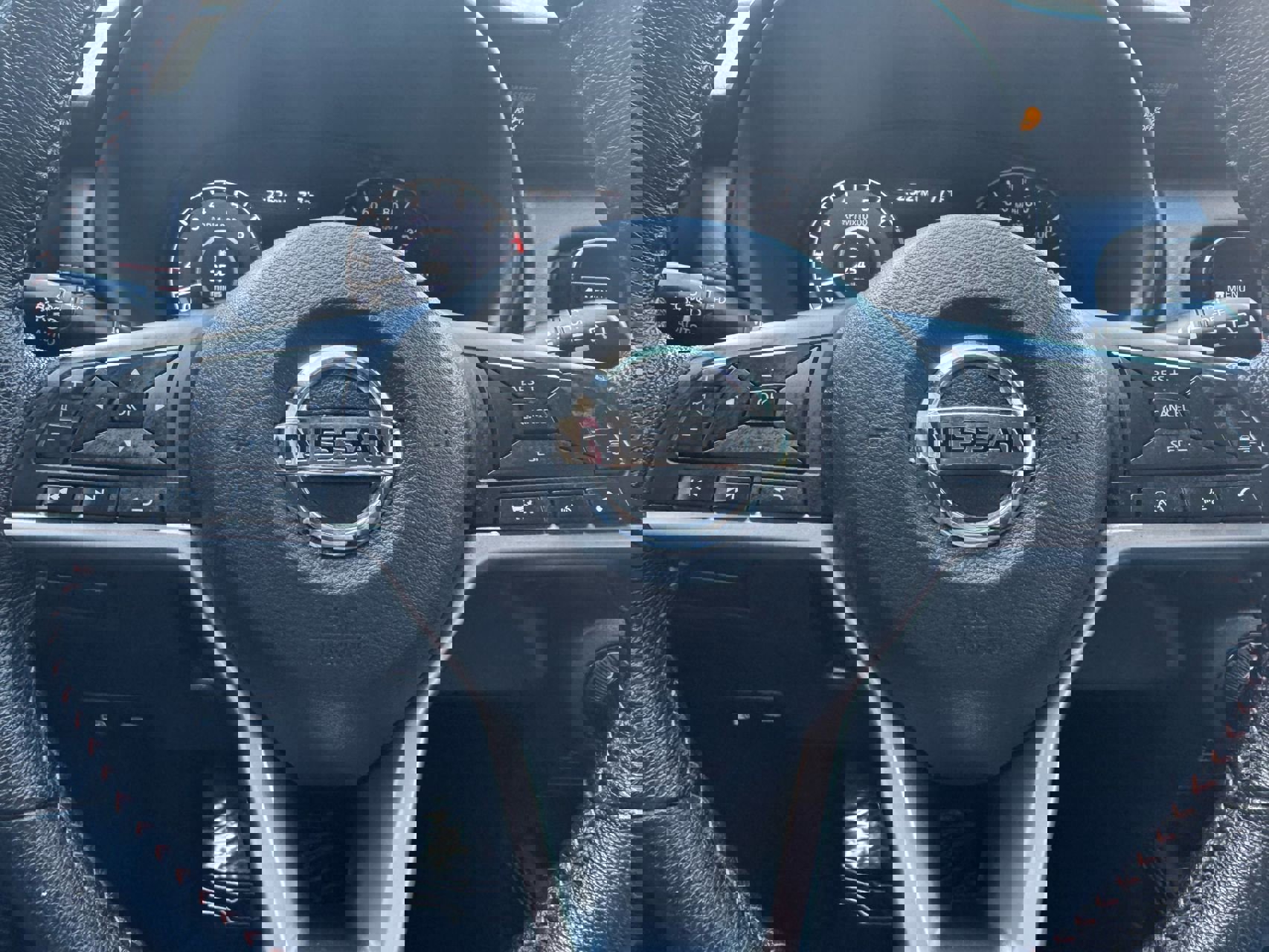 Used 2021 Nissan Kicks SR w/ SR Premium Package image 15