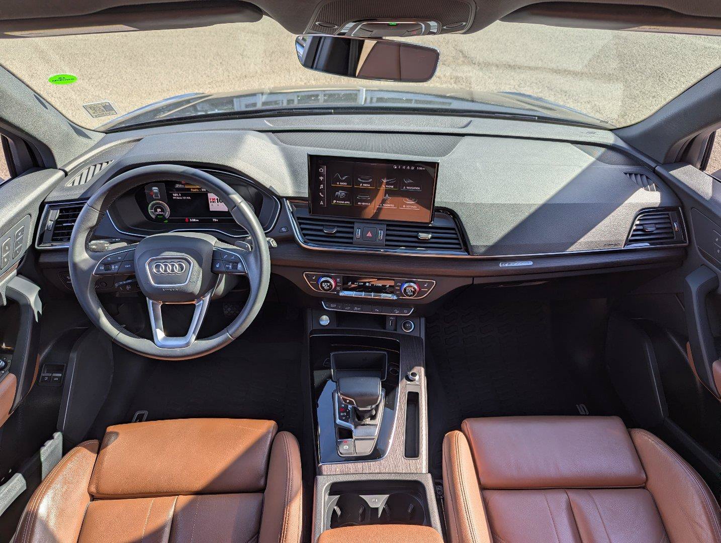 Used 2023 Audi Q5 e Premium w/ Convenience Package AWD/4WD image 26