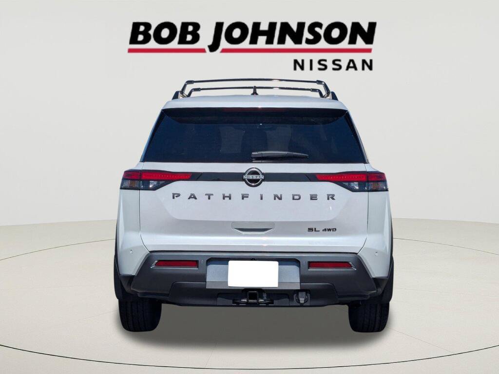 New 2026 Nissan Pathfinder SL AWD/4WD image 4