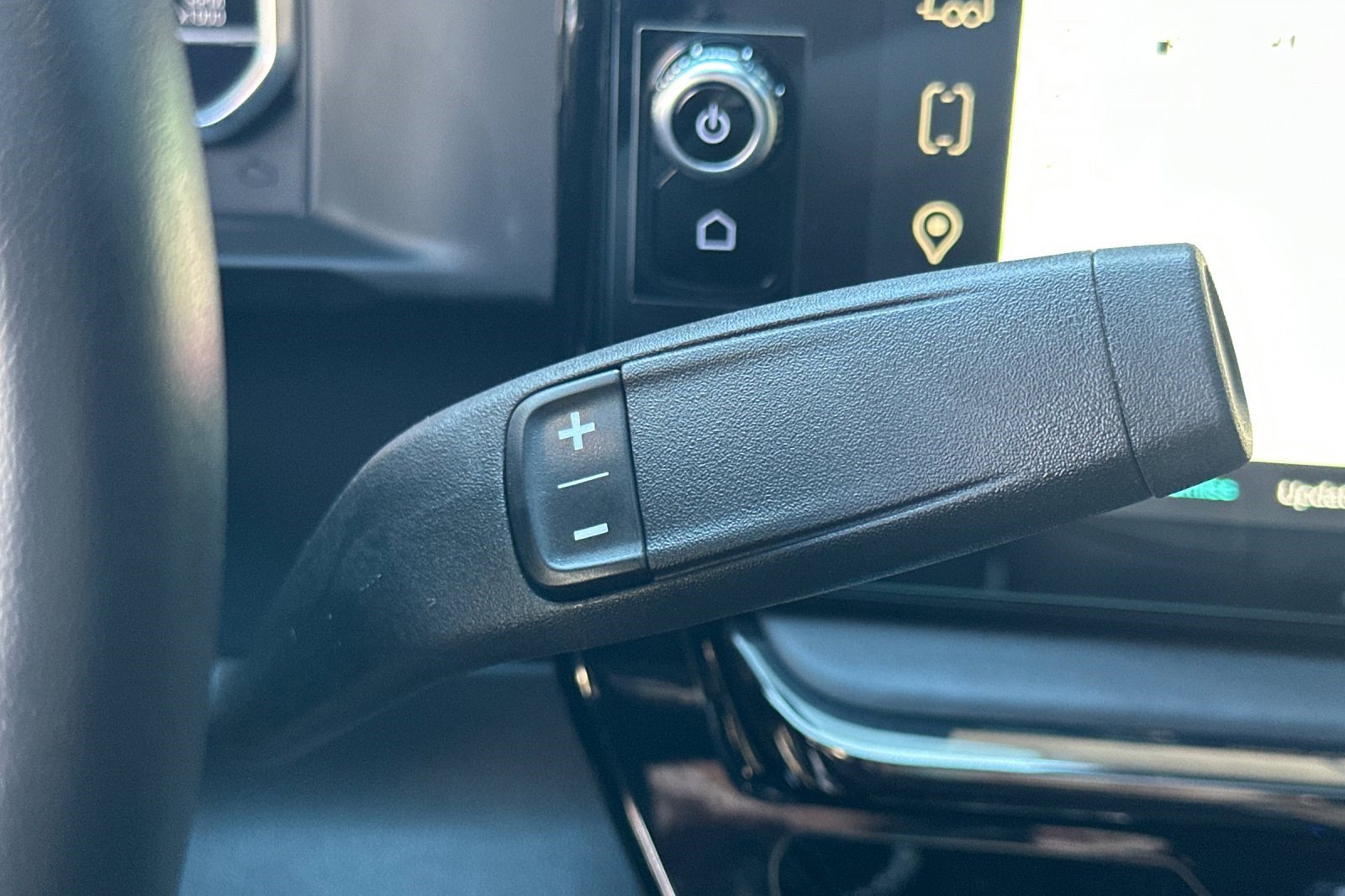 Used 2024 GMC Sierra 2500 AT4X w/ AT4X AEV Edition image 27