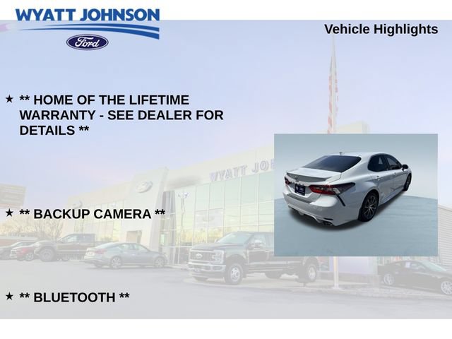 Used 2023 Toyota Camry SE w/ Convenience Package FWD image 5