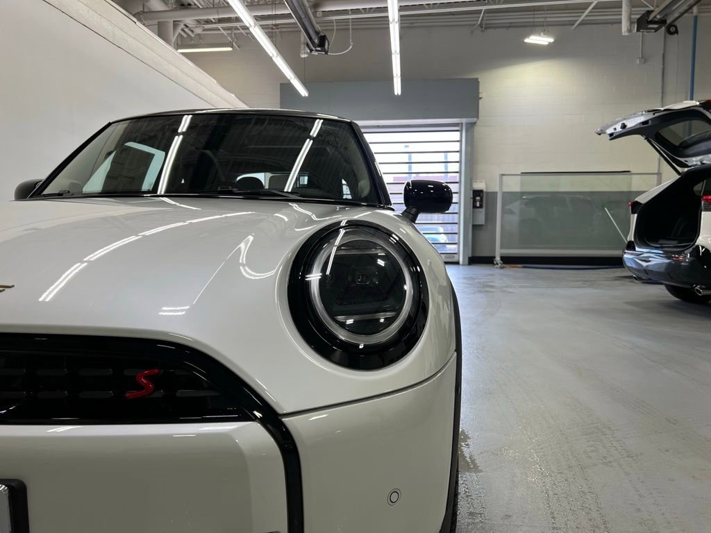 Used 2025 MINI Cooper S image 9