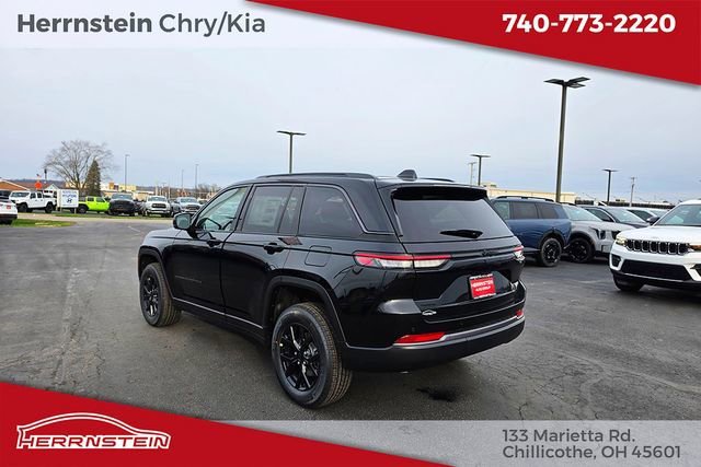 New 2026 Jeep Grand Cherokee Laredo image 5