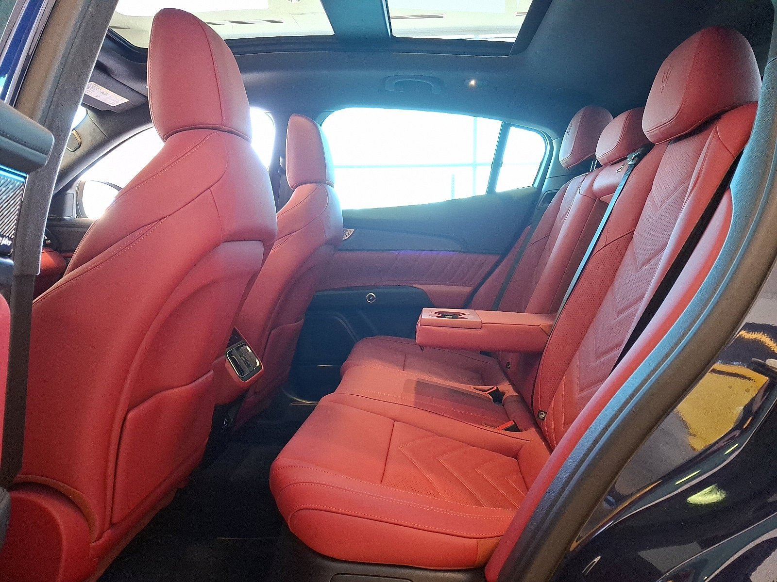 Used 2025 Maserati Grecale Modena AWD/4WD image 6